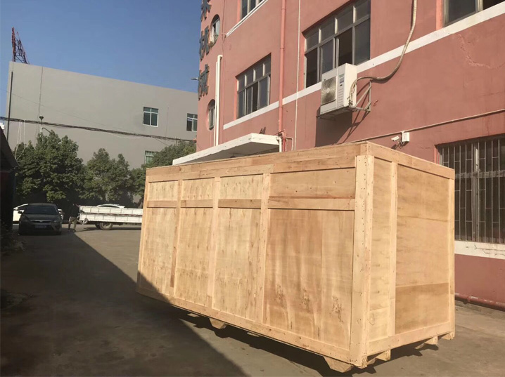 拼搏平台【中国】有限公司数控机床出货俄罗斯